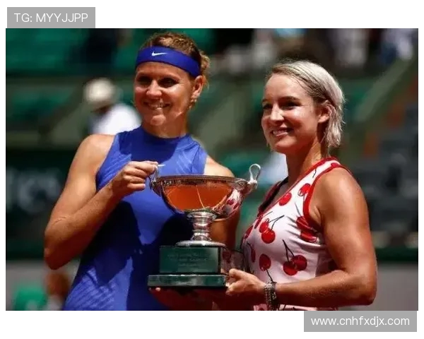 杭州网球队与深圳网球队赛后复盘分析配合策略与表现总结