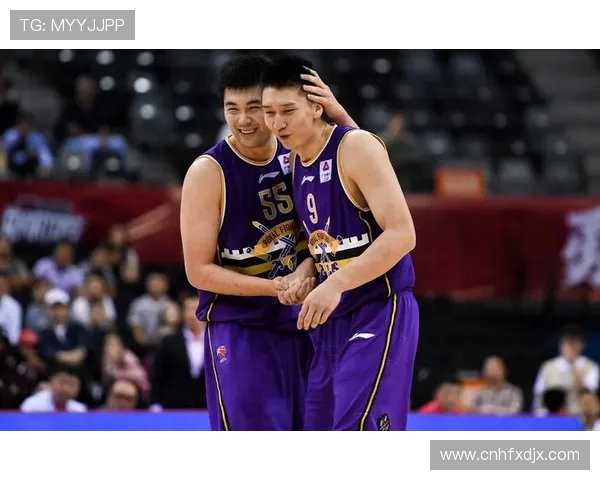 赛后分析：北京篮球队与南京篮球队在比赛中的战术灵活性对比探讨