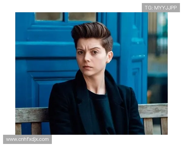 伊萨克的传奇旅程探索他如何改变历史与未来的故事