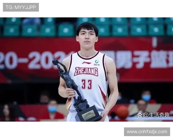 吴前：从篮球场上的拼搏到生活中的坚持与成长之路